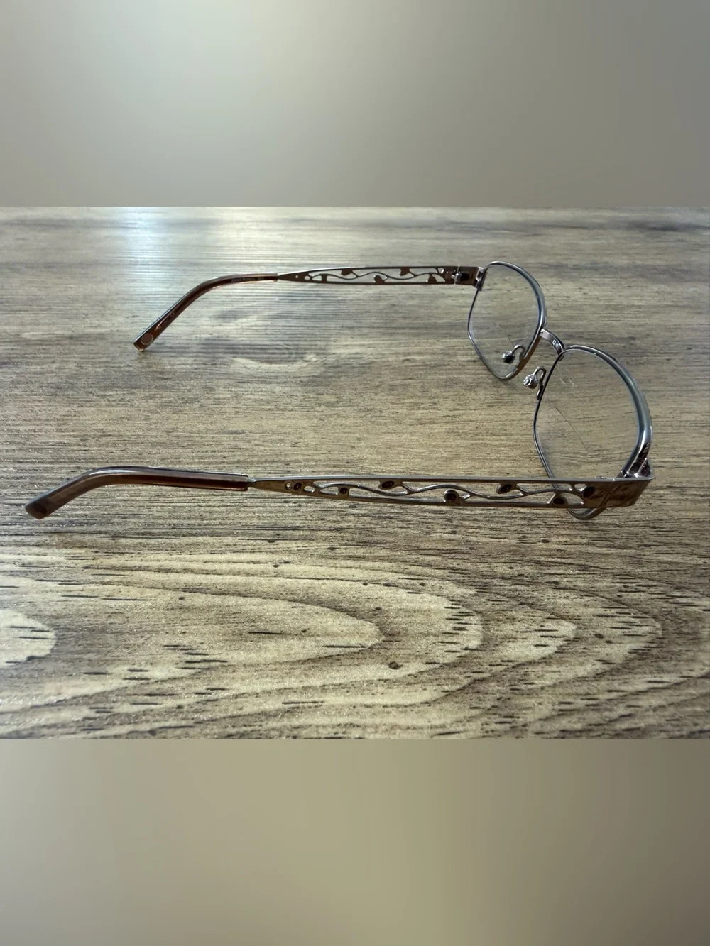 Linda Evans 330 Sans Pareil Eyeglasses Brown 52-17-135 Designer Full Rim Leaves